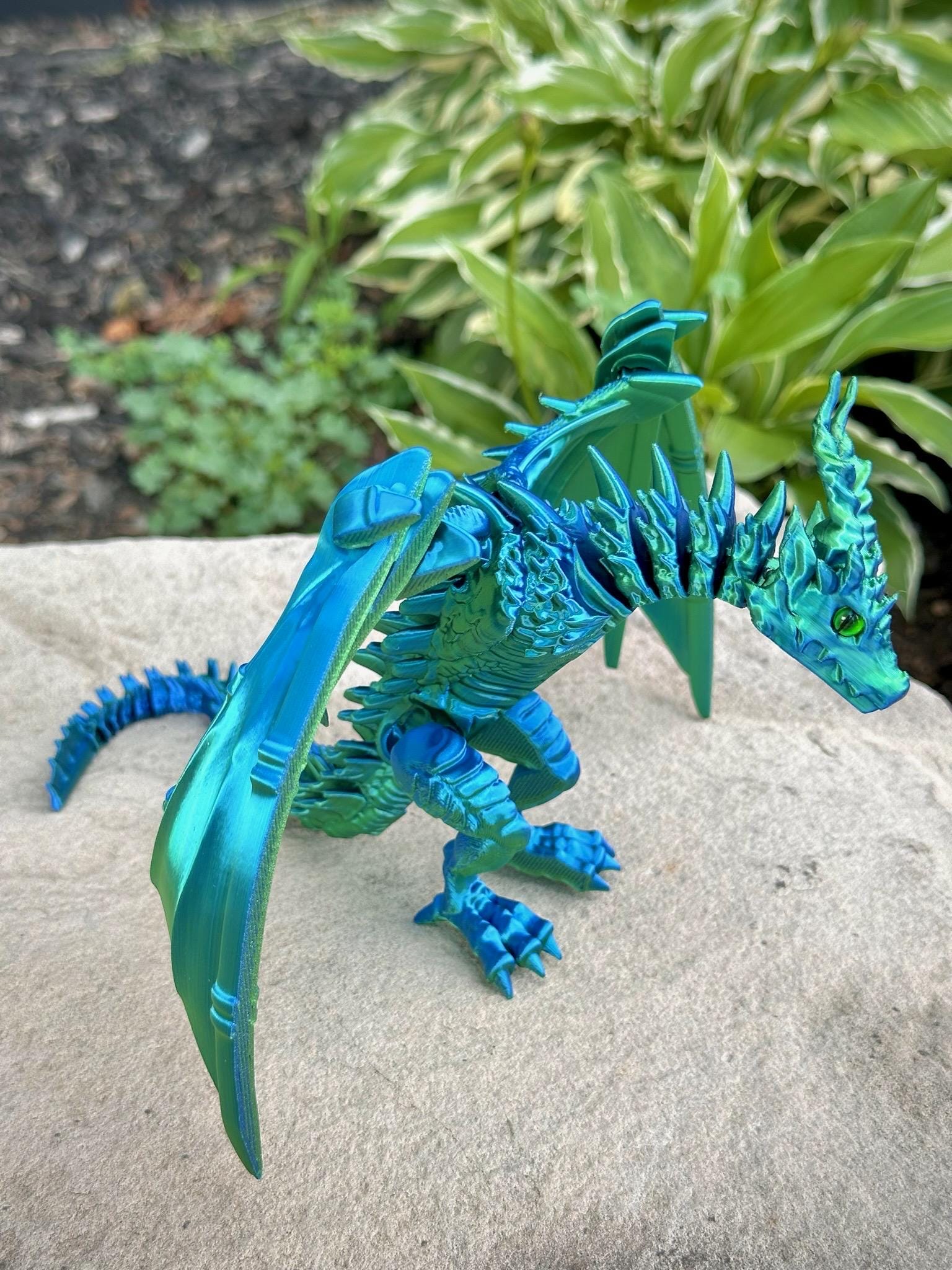 Articulated Wyvern V3 – Poseable Fantasy Flying Dragon Toy, Flexi Fidget Winged Dragon with Custom Colors & Eyes